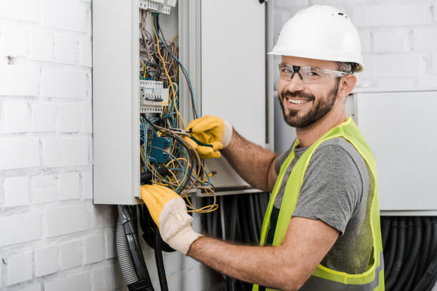 Best Electrical Repair Services  in Eldorado, IL